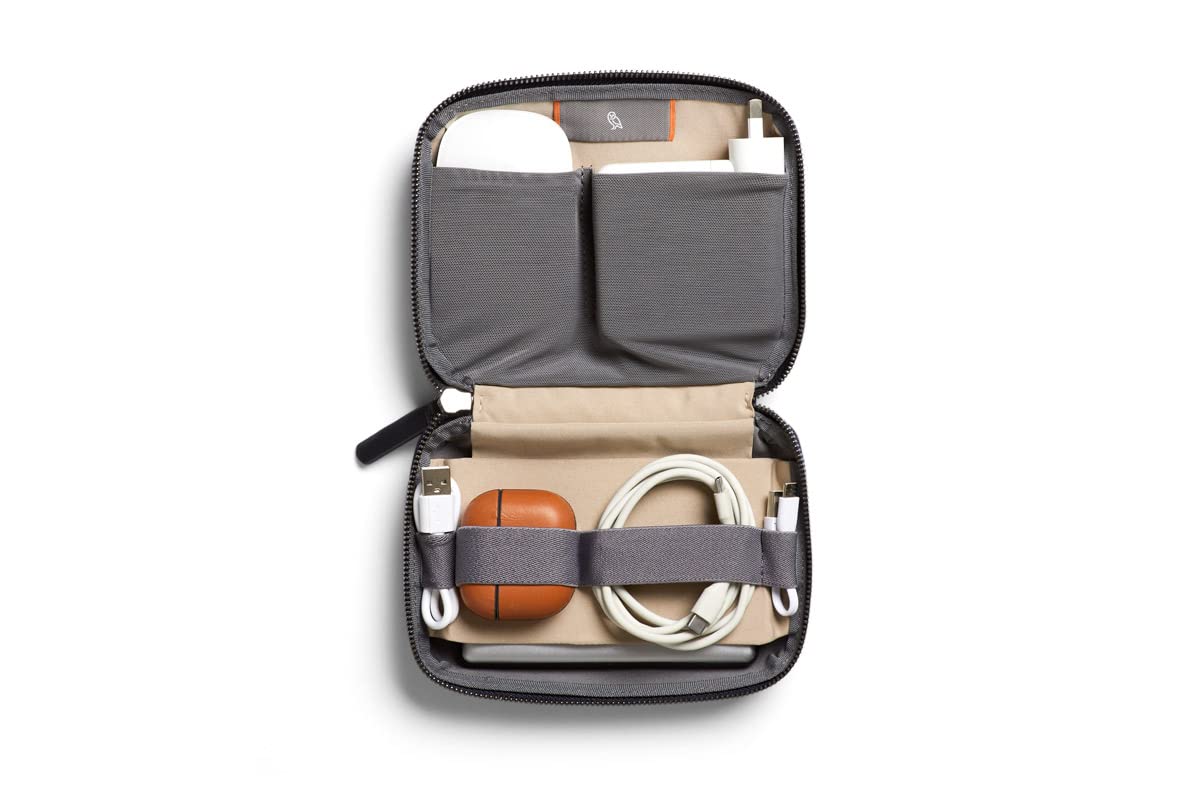 Bellroy Tech Kit Compact (Charger, Cables, Mouse, powerbank, USB Keys, dongles) - Navy