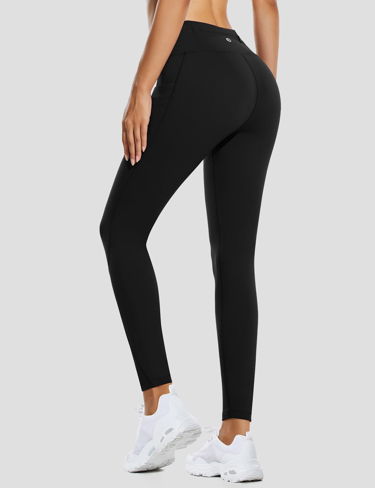 baleaf Women's Fleece Lined Leggings Thermal Water Resistant Legging High Waisted Winter Running Hiking Sports Trousers with Pockets Black M