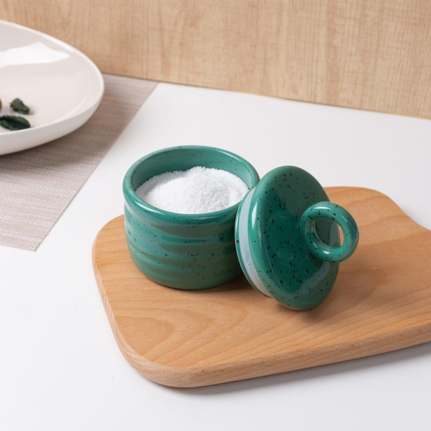 Salt Cellar Keeper with Ceramic Lid, Big Capacity Ceramic Sugar Bowls Pepper Box, Speckled Glaze Seasoning Container Condiment Pot for Kitchen (Green)