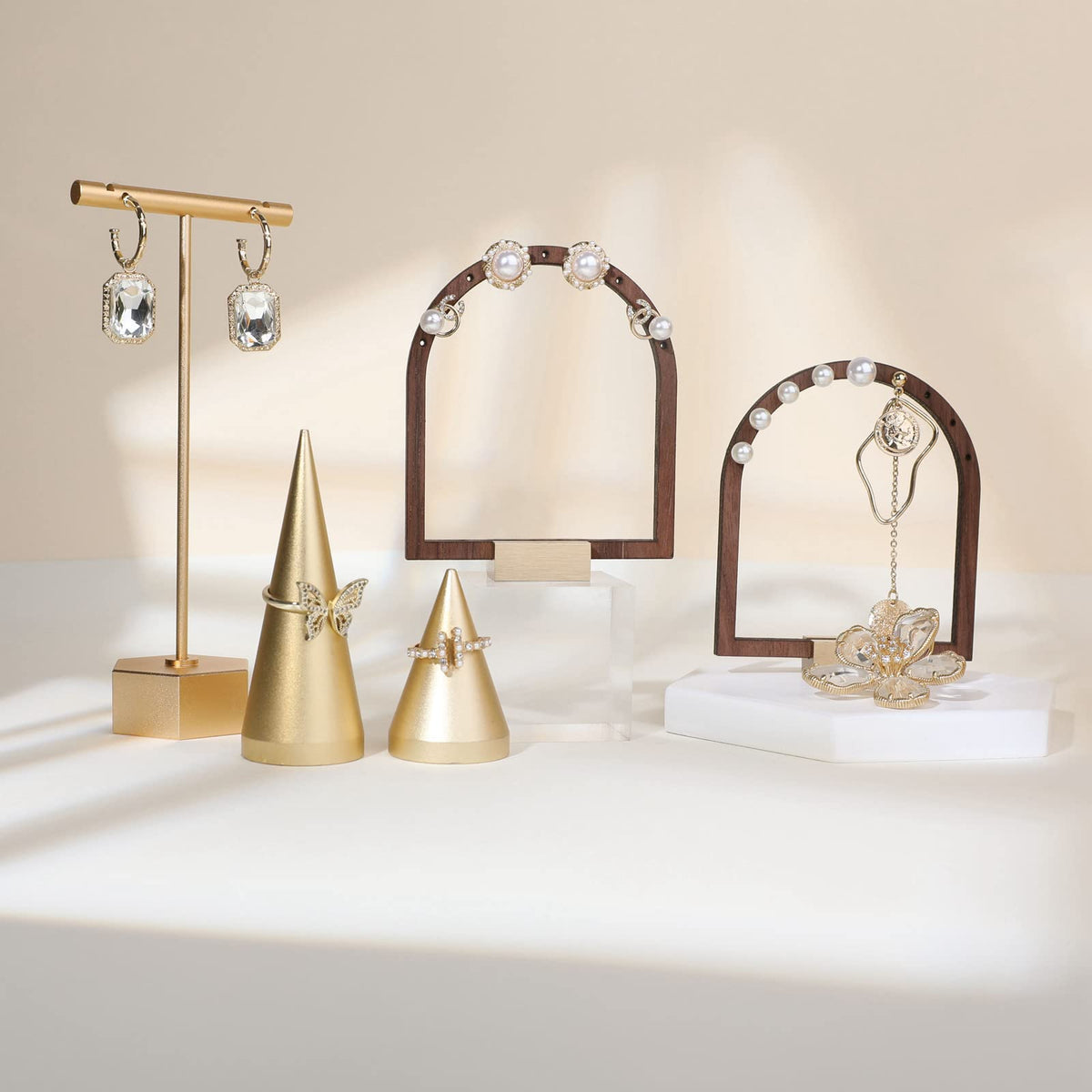 GemeShou 3pcs Wooden stud earring organizer holder, walnut earring hangers with brass base, Small Cute earring display for selling with 9 holes for each【Arch frame-3pcs】