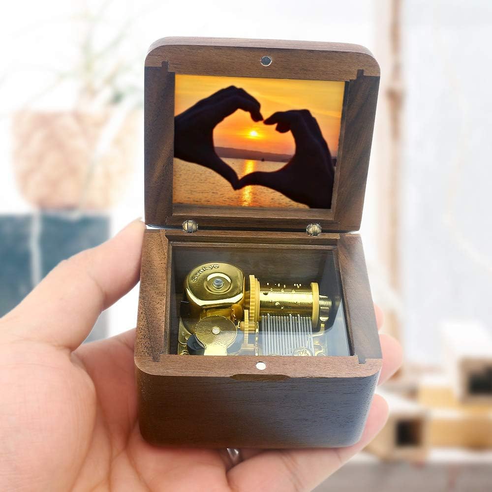 Sinzyo Natural Wooden Music Box with Customizable Photos Wind Up Musical Box Gifts for Christmas,Birthday and Valentine's Day(Simple Walnut, Tone:Can't Help Falling in Love)