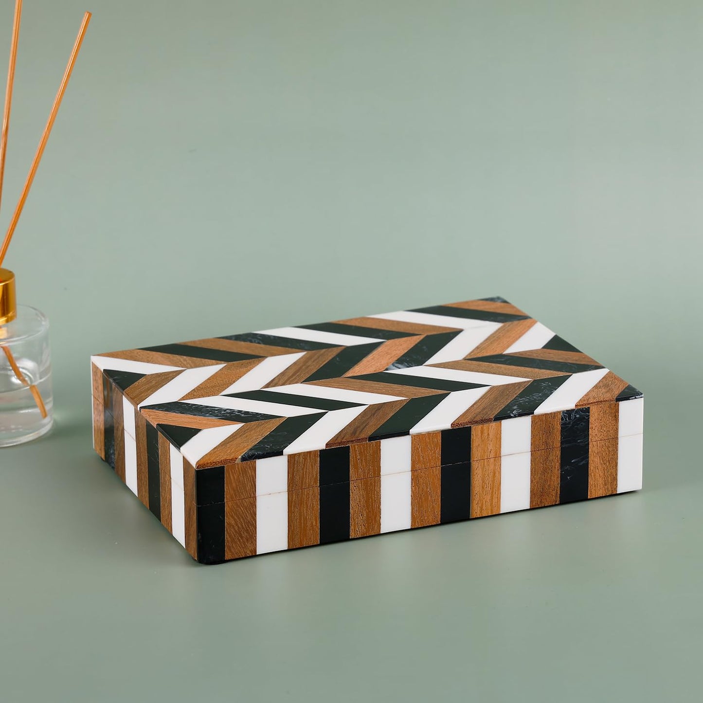Handicrafts Home Decorative Storage Box with Lid Wooden Remote Control Box Remote Holder for Living Room Coffee Table – Natural Wood Resin Inlay Marquet Cosmo Collection- 8x5x2