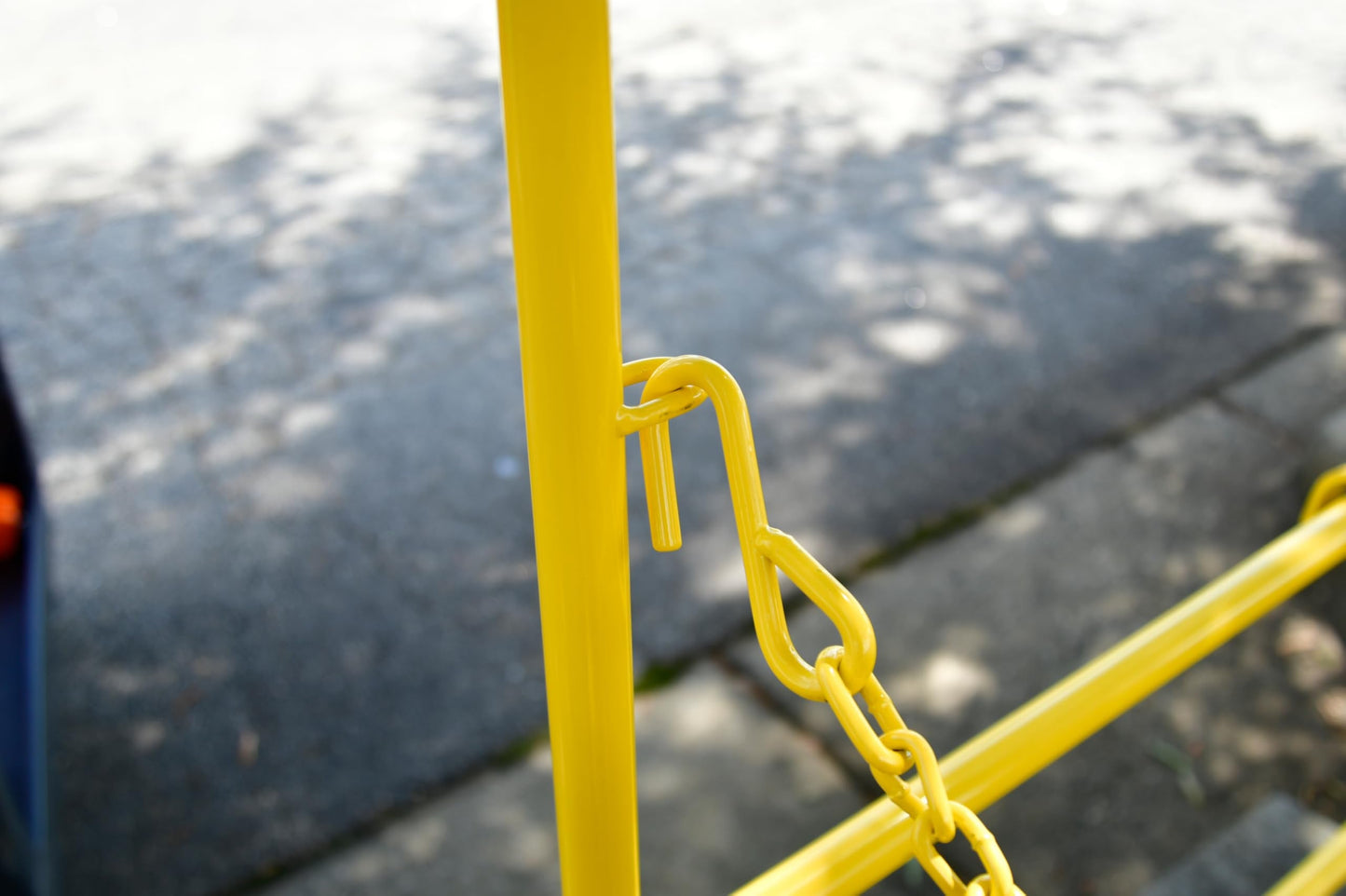 Allegro 9401 | Manhole Guard Rail | 33β x 33β x 42.25β | Safety Yellow Steel | Collapsible, One-Piece, No-Tools Assembly | OSHA Temporary Barrier Railing | High Visibility | 39 lbs