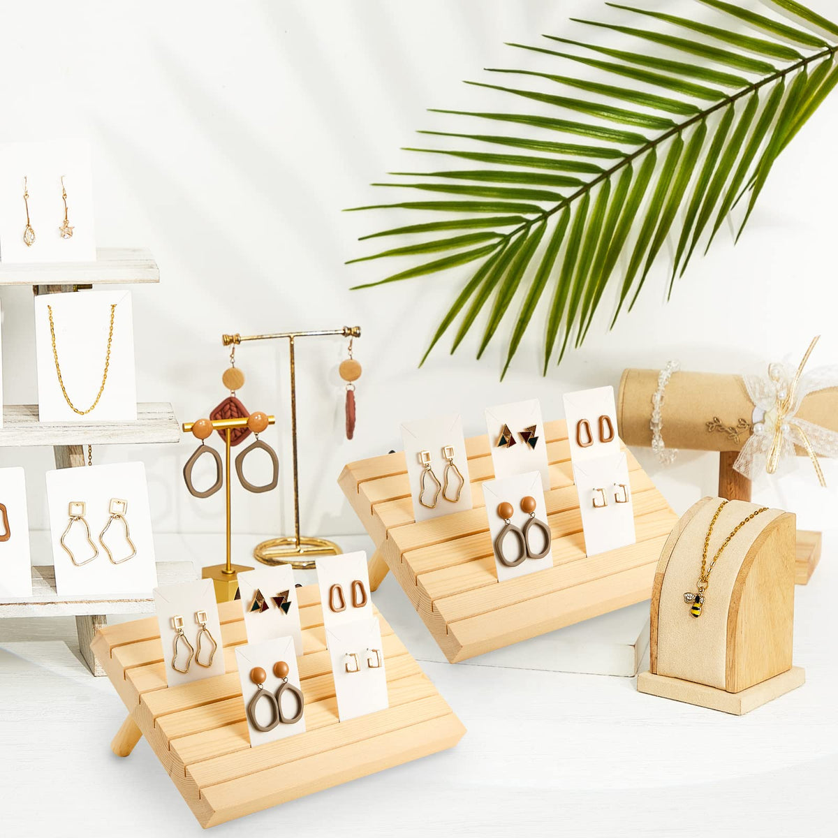 Marsui 124 Pcs Wood earring card display wooden earring display stand 4 Set Jewelry stand holder with Card for Jewelry Selling(Wood Color)