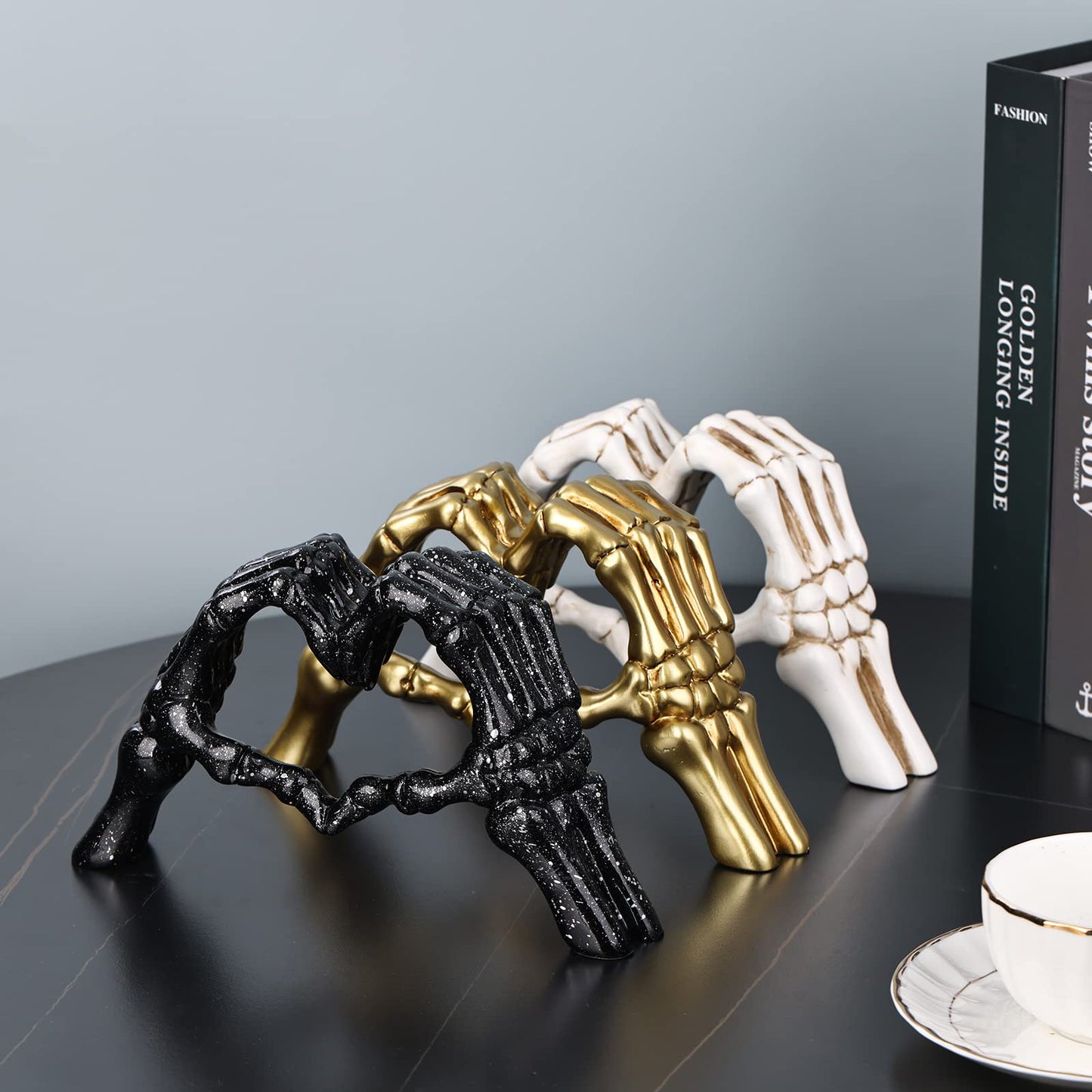LCCCK Black Hand Gesture Desk Statues Love Ornaments,Skull Couple Statue, Creative Wedding Home Desktop Decor,Heart Shape Hand Figurines for Living Room Shelf Coffee Table Centerpiece