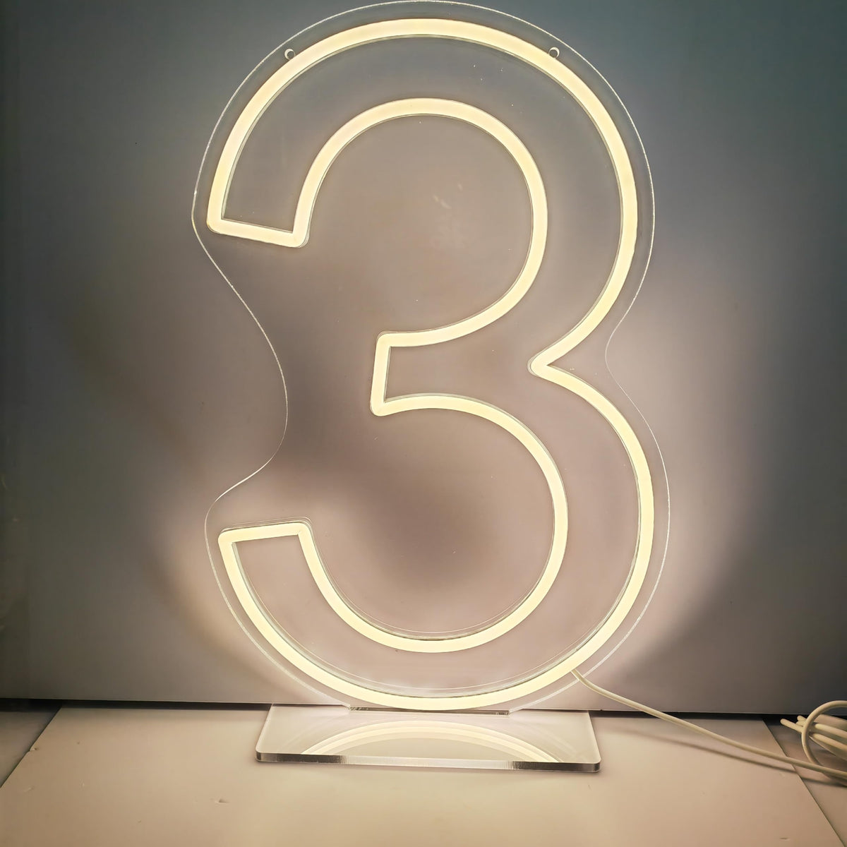Neon Signs Number 3 Birthdays Decor Neon Lights Party USB Plus Battery Case Light up your baby's birthday with our Neon Number Three Sign (Number 3-Warm White)