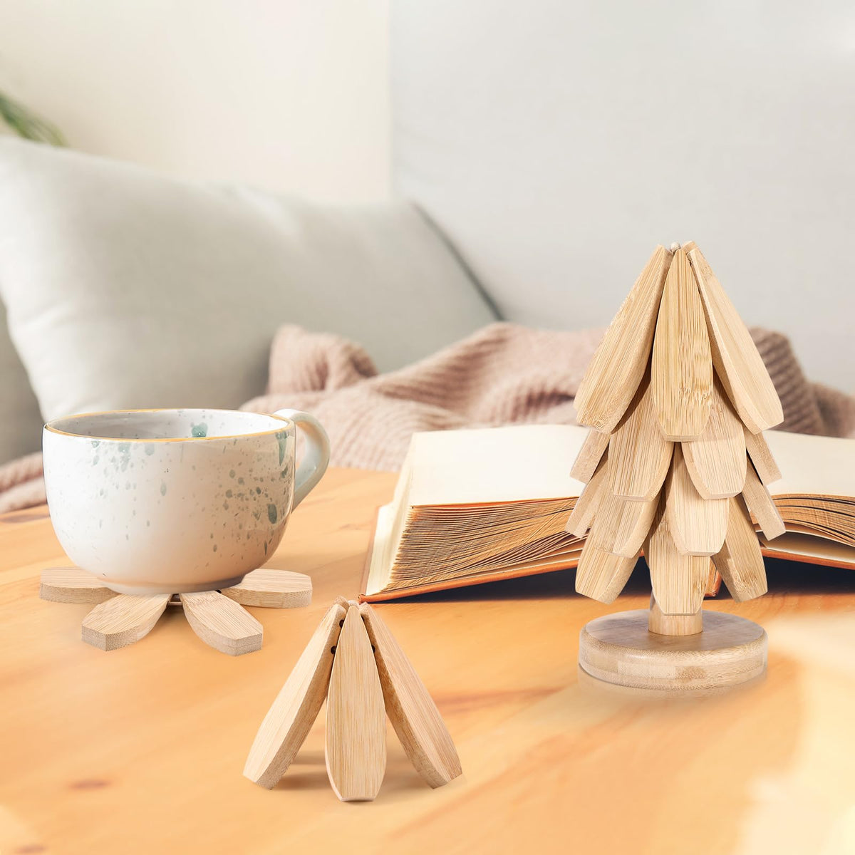 Wonderjune 4 Tree Trivet Set for Hot Dishes, 16 Wooden Trivets and 4 Stands, 2 Sizes Foldable Tree Shaped Coasters Decorative Hot Pad Mat Kitchen Table Decor for Pans, Pots, Cups(Bamboo Wood)