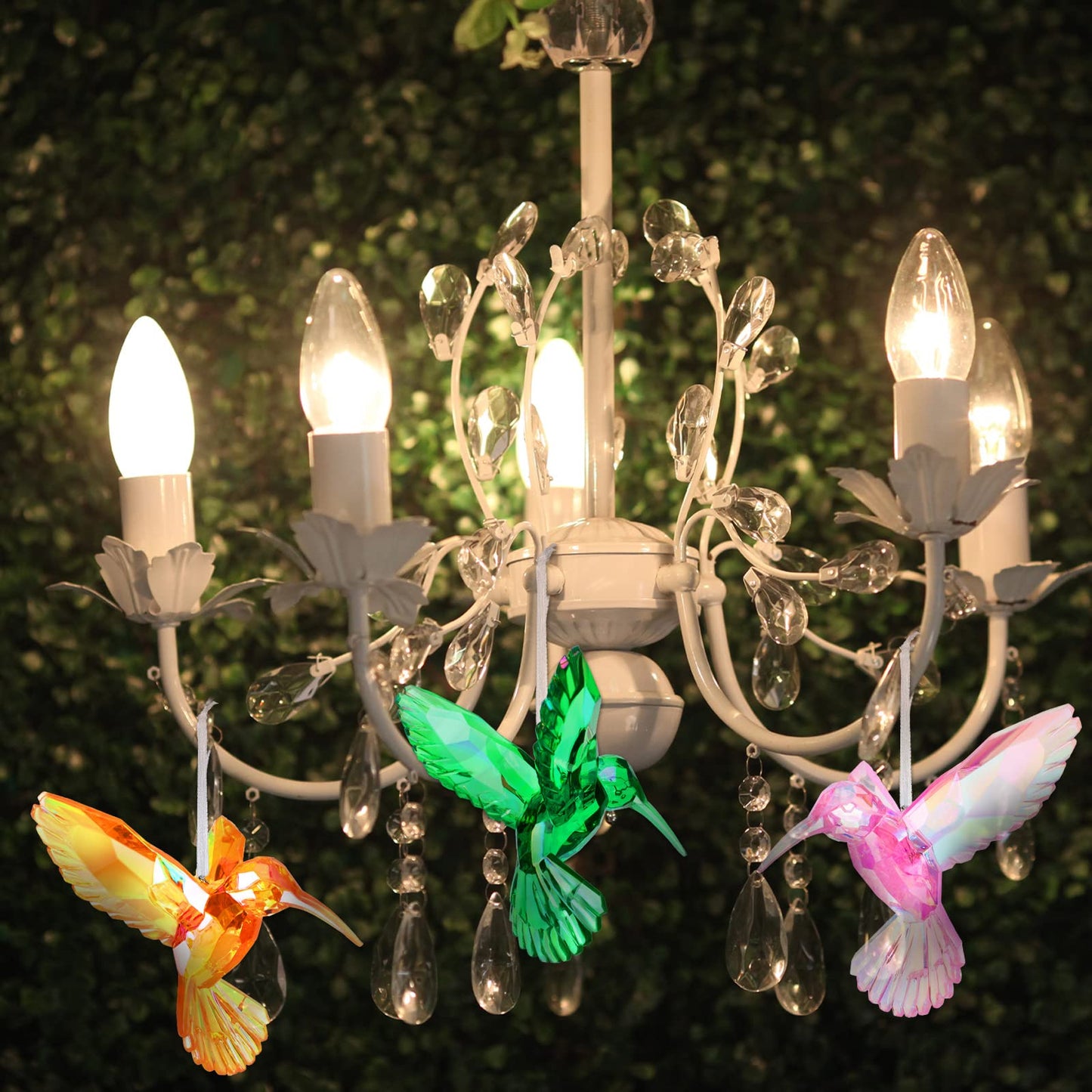 Qunclay 6 Pcs Hummingbird Hanging Ornaments Acrylic Crystal Hummingbird Suncatchers Decor Shiny Iridescent Bird Figurines Hanging for Trees Decorations Party Favor