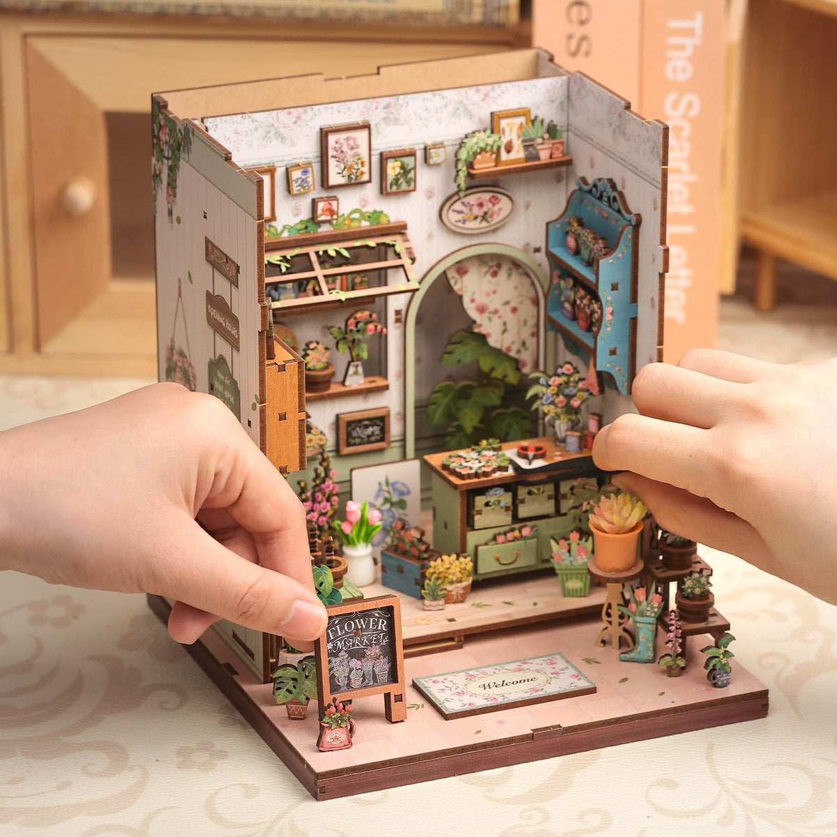 CUTEBEE Book Nook Kit, DIY Miniature House Kits for Adult and Teens, Dollhouse Tiny Booknook Garden House Bookshelf, DIY Craft Gifts for Family and Friends