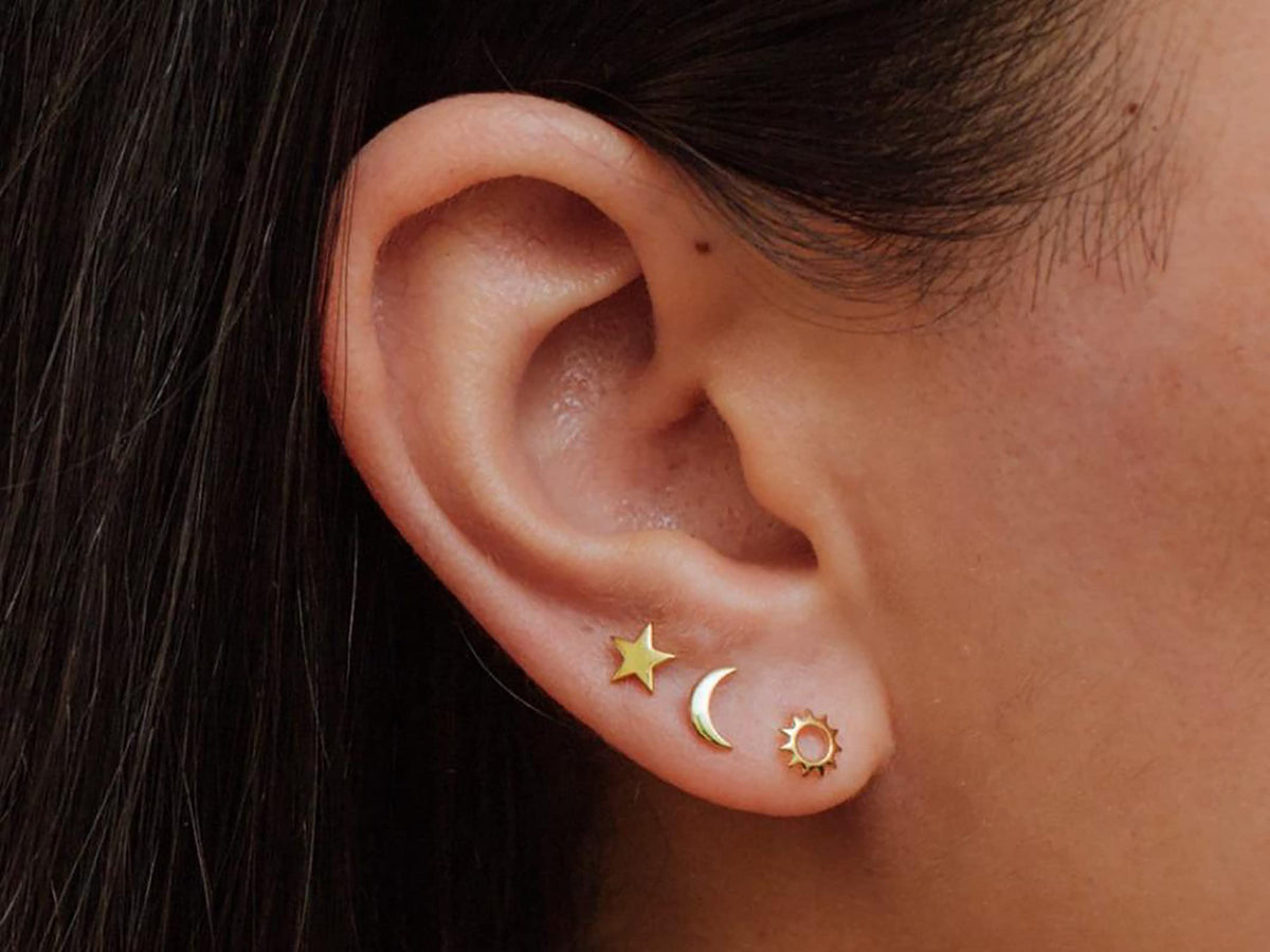 Sterling Silver Stud Earrings for Women Men- 4 Pairs of Hypoallergenic Simple Geometric Small Stud Earring Set Tiny Triangle Square Heart Star Stud Earrings Mini Cartilage Tragus Earrings, Gold