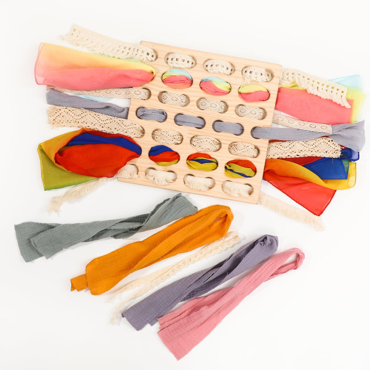 Eray Montessori Wooden Lacing & Weaving Busy Board for Kids Ages 3+, Sensory Educational Toy for Fine Motor Skills, Open‑Ended Play Activity, Birthday Gift for Boys & Girls