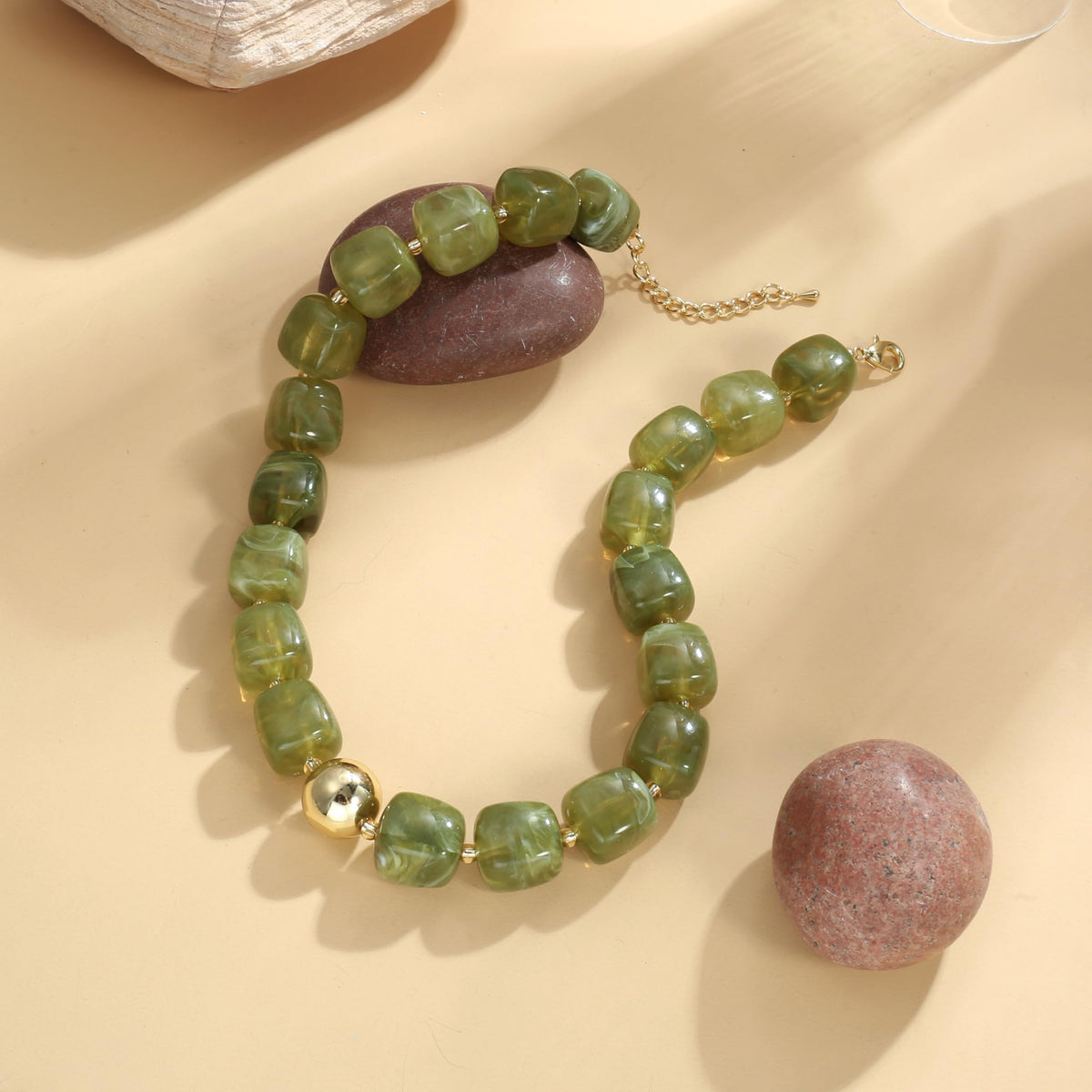 BREPINE Olive Green Chunky Necklaces for Women Multicolored Large Square Resin Beads Necklace Trendy Bold Statement Beaded Summer Candy jelly Vacation Choker