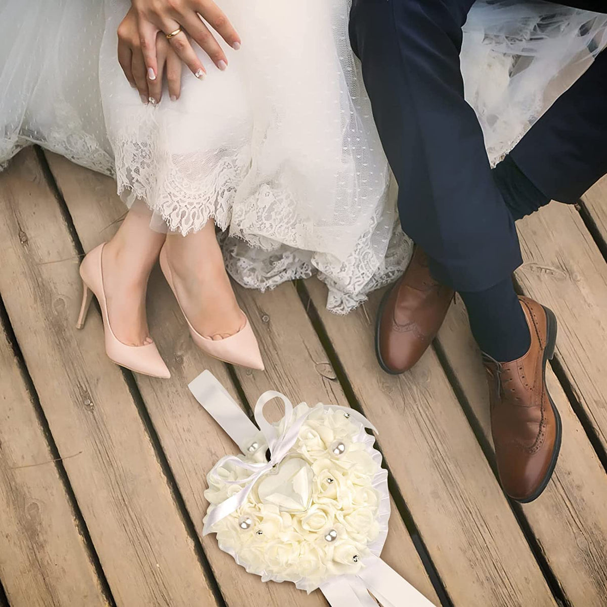 GOTOTOP Wedding Pillow, White Heart Shape Wedding Box for Wedding Lace Crystal Rose Heart Box Wedding Holder Gift