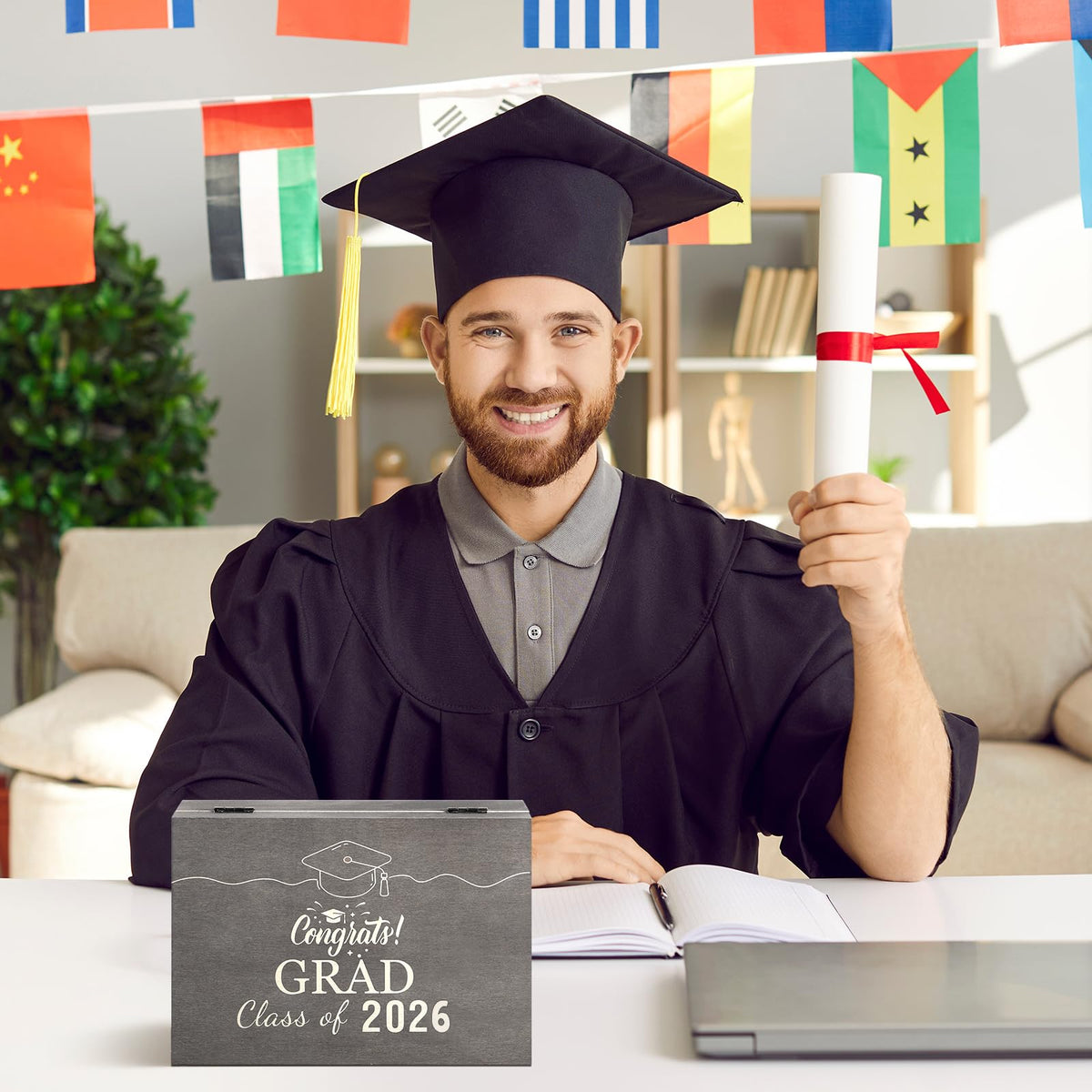 Seeloowy Graduation Memory Keepsake Box with Photo Custom 2026 Large Grad Card Box with Customized Picture Gift for Him Her for Graduate Grad High School Party(Black,Classic)