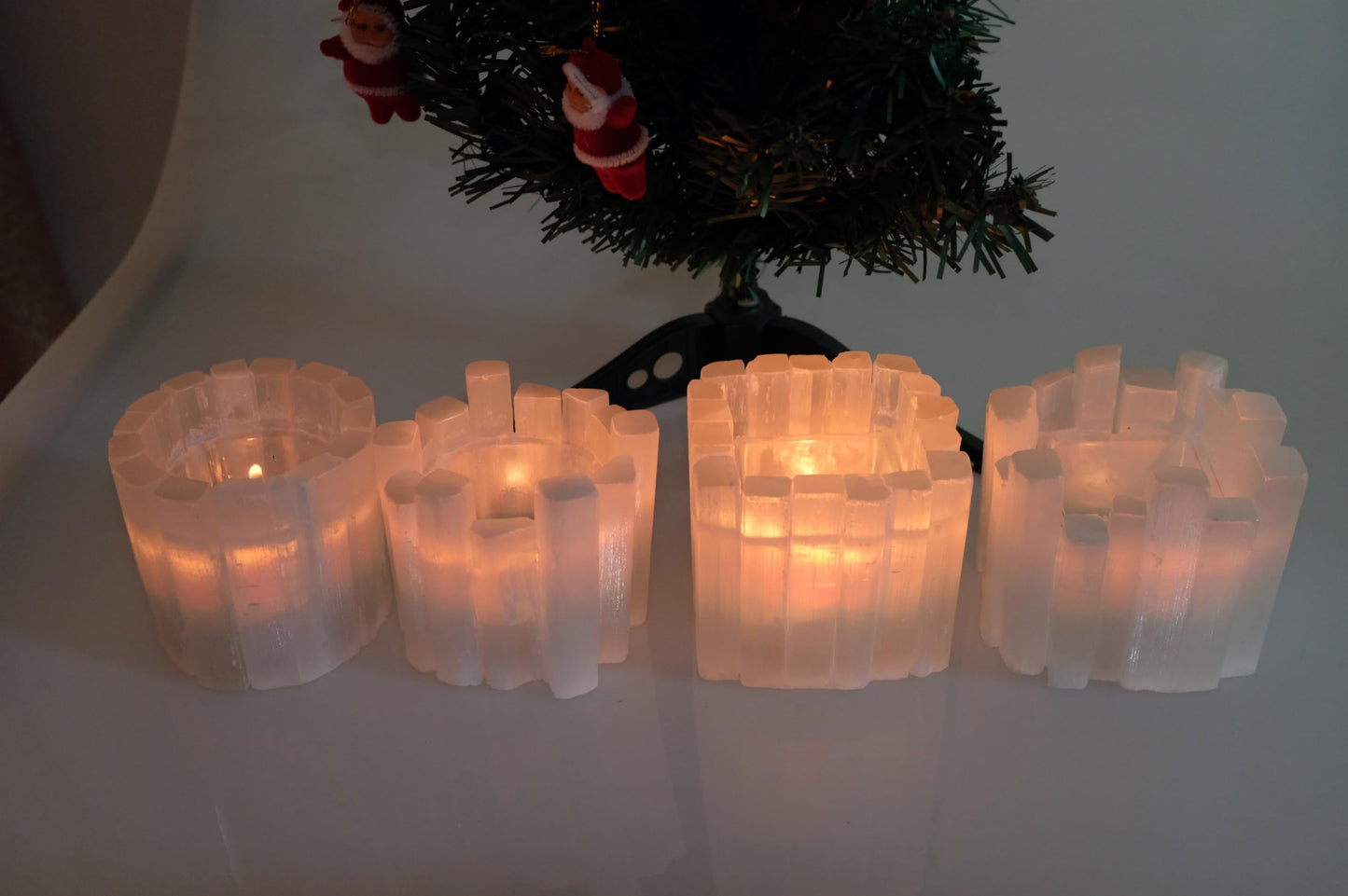 Selenite Candle Holder - Healing Crystal Tealight Holder for Meditation Tranquility & Energy Balance - Square Irregular Selenite Lamp Crystal for Healing Stone