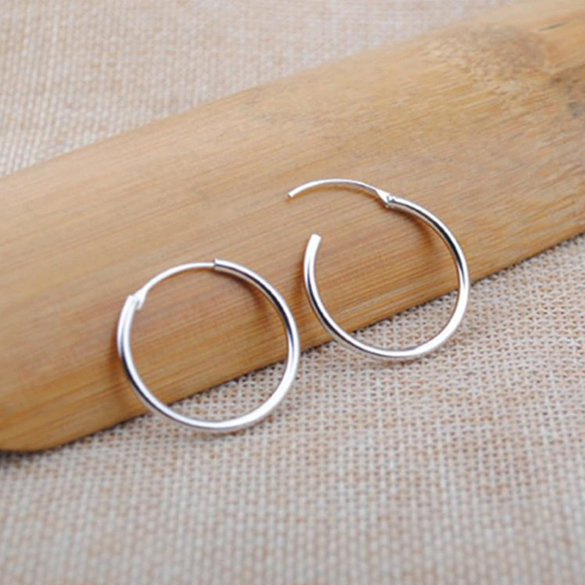 EPIRPRA Silver Hoop Earrings- Cartilage Earring Small Hoop Earrings for Women Men,4 Pairs of Hypoallergenic 925 Sterling Silver Tragus Earrings (Silver&Gold, 8mm/10mm)