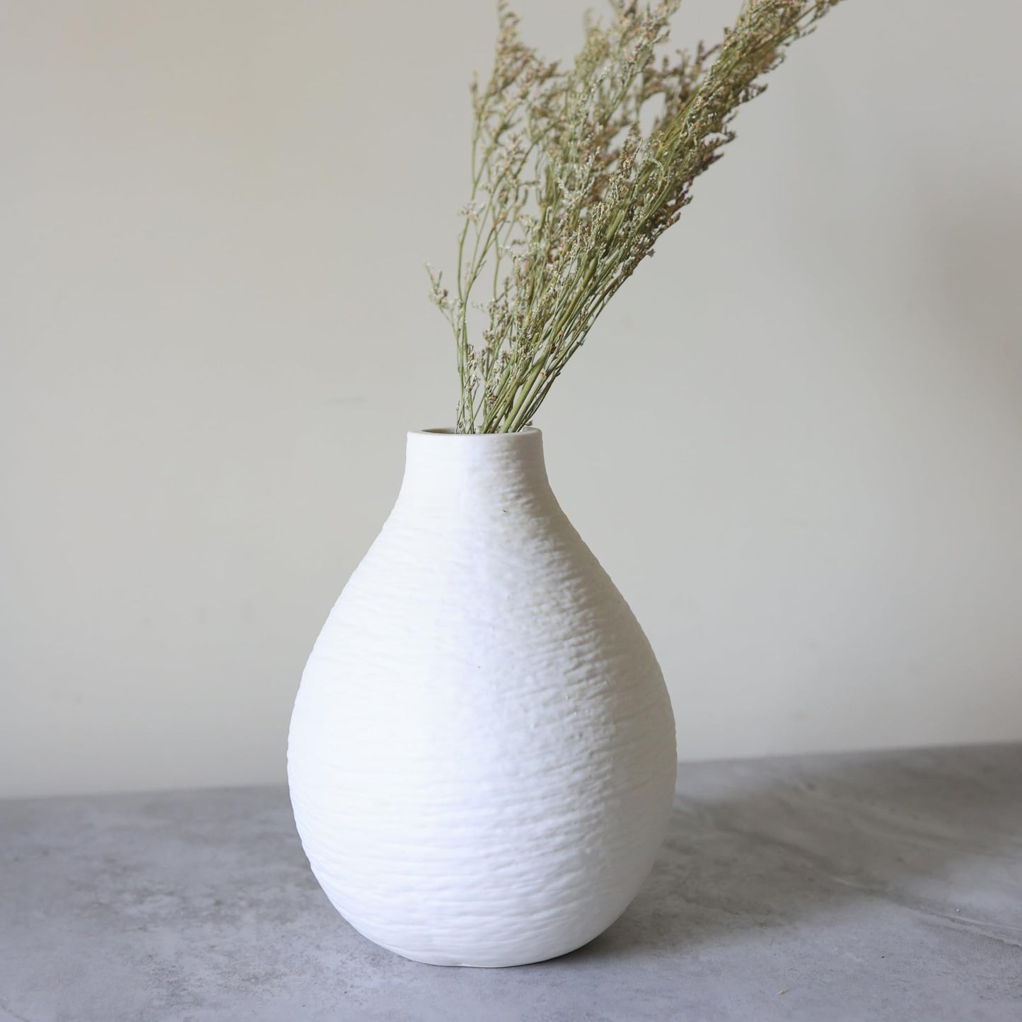 bewbews Snow Inspired Flower Vase, Ceramic Vases, White Vases, Minimalist Design for Elegant Home Decor for Coffee Table, Office Desk, Living Room, Mantel, Bedroom, Bookshelf Decoration