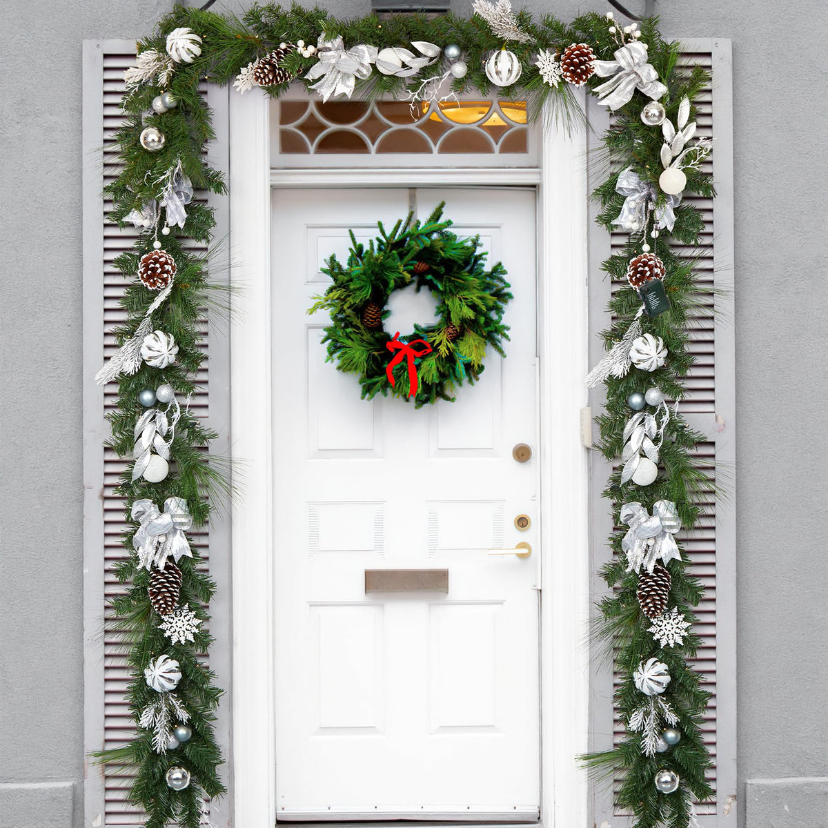 LinTimes Christmas Garland with 20 LED Lights, 6 FT Pre-lit Silver White Xmas Garland with Bow-Knot Ball Ornaments, Battery Operated Garland with Timer for Mantle Staircase Table Decoration