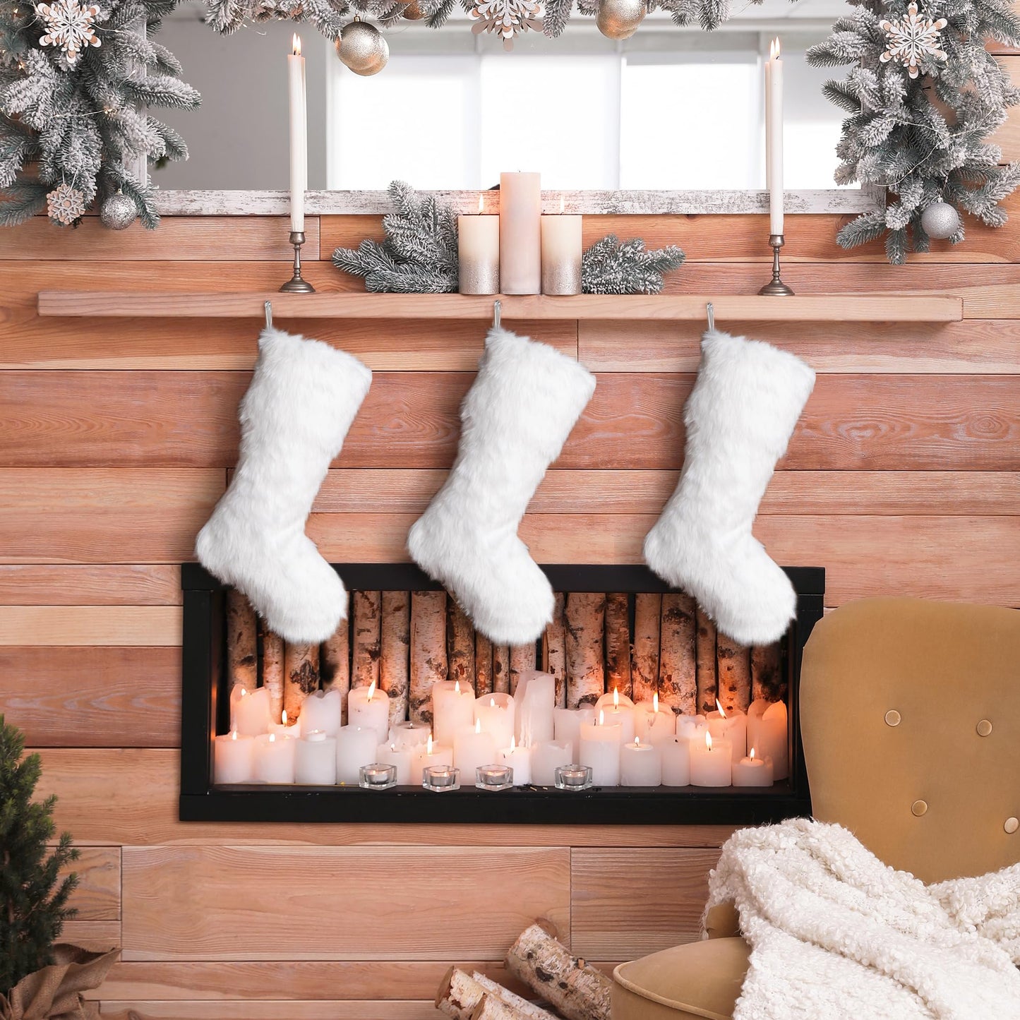 Glithome 21" L White Plush Christmas Stocking with Hooked Xmas Stocking for Christmas Decorations and Party Accessory