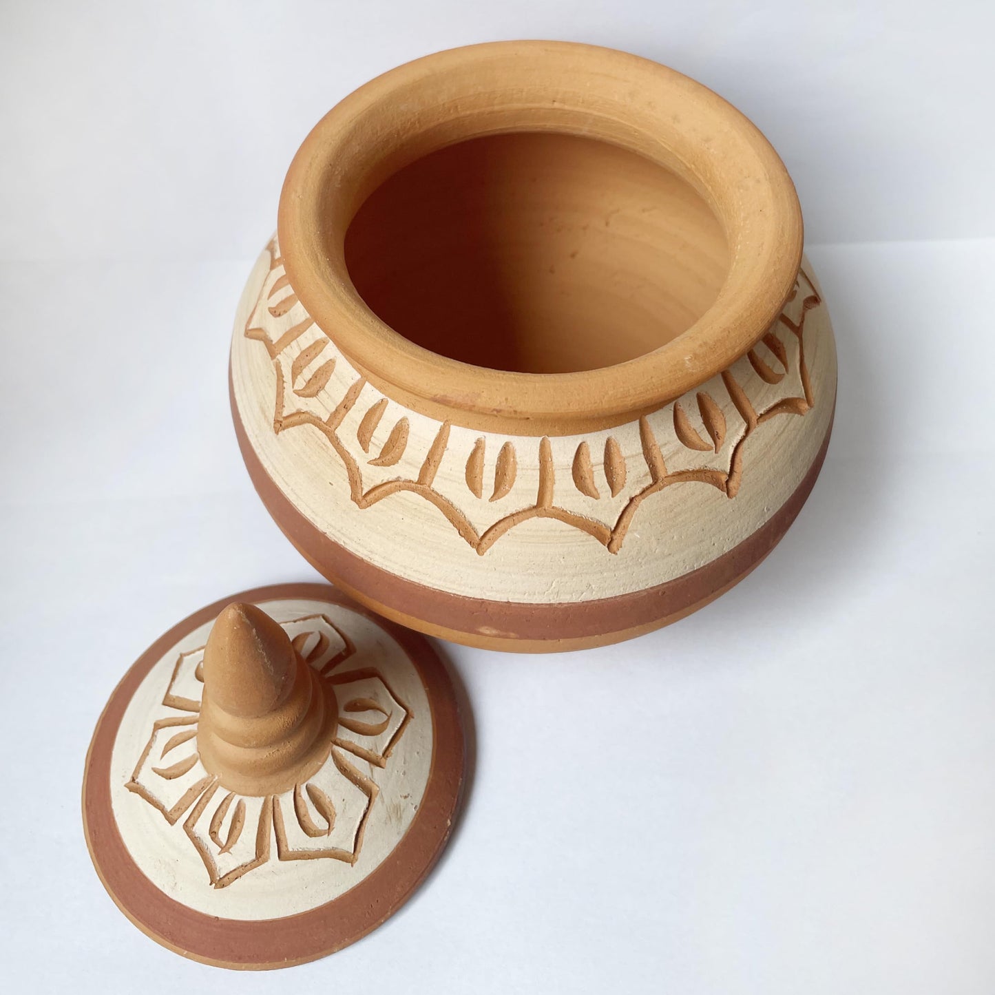 YISSEN RISEON Handmade Terracotta Salt Storage Container with Lid Decorative Canister Jar, Candy Container Holder Countertop Organizer, Farmhouse Kitchen Terra cotta Decor