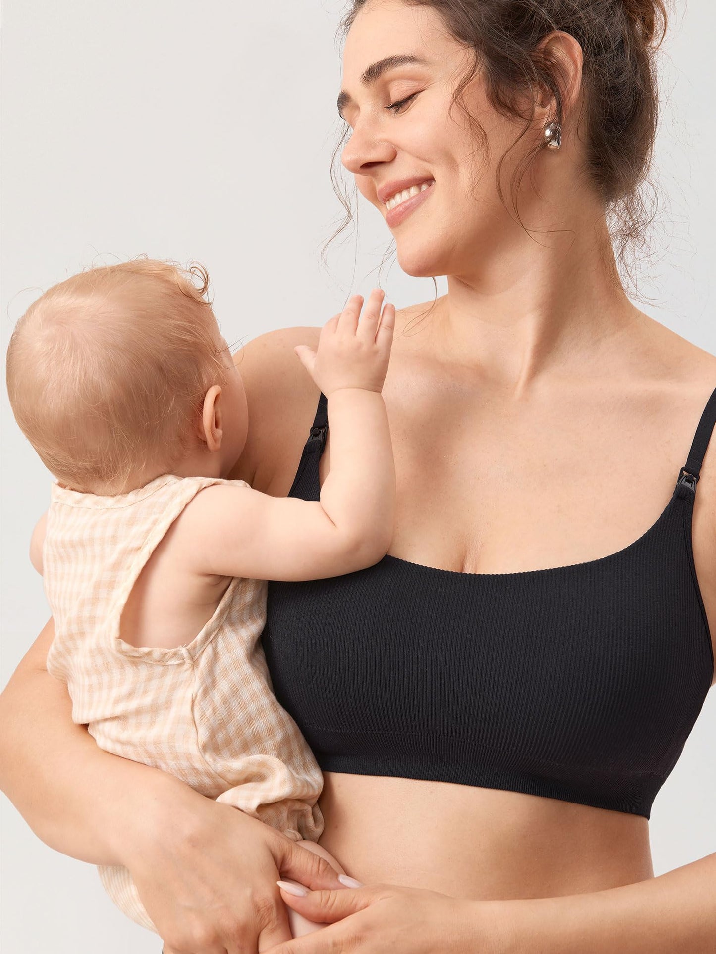 MOMANDA Women's Ribbed Nursing Bras Seamless Bralettes Maternity Wirefree Sports Breastfeeding Bra Black 2 M