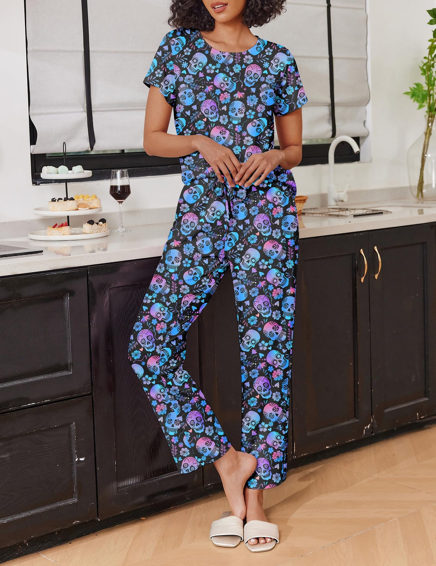 Ekouaer 2 Pack Pajamas for Women Set Short Sleeve Sleepwear Top and Pants Pjs Soft Printed Lounge Sets with Pockets Skull/Halloween Large