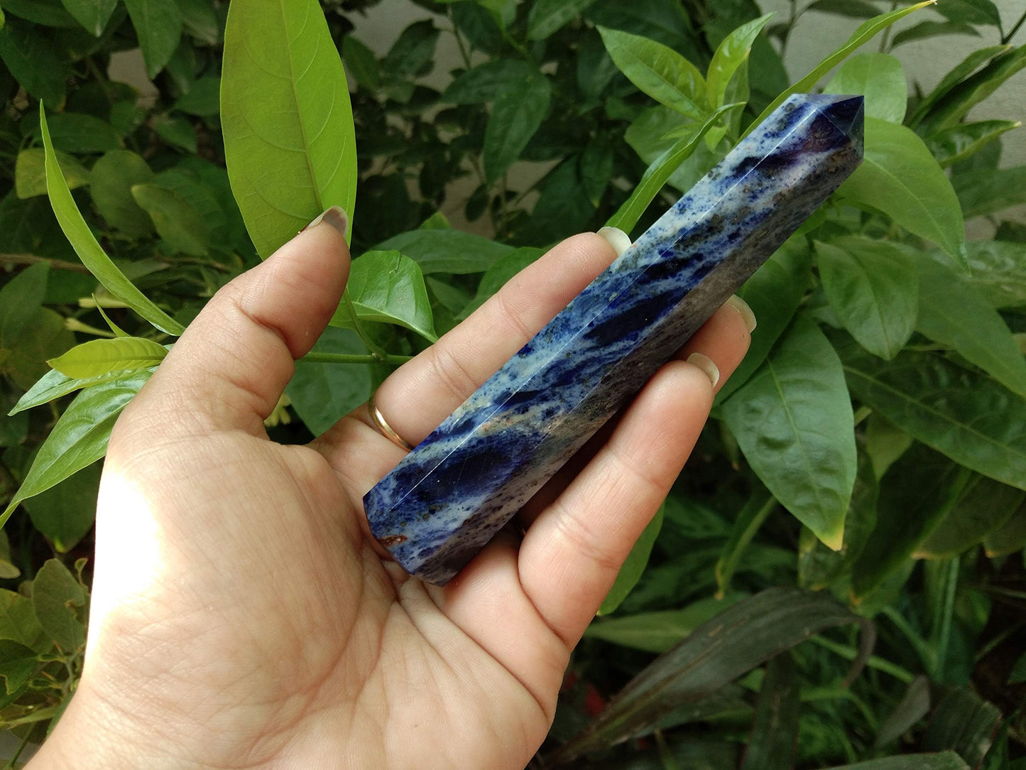 Jet Sodalite Obelisk Tower ā Natural Polished Crystal Point for Home Decor & Desk Display, Gift-Ready Tower (3-3.5 Approx), Deep Blue Sodalite Crystal