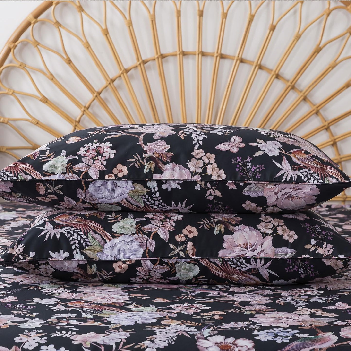 FADFAY Queen Sheet Set,4-Piece Long-Staple Cotton, Vintage Black Floral & Bird Print Bedding, Deep Pocket Fitted Sheet, Soft & Breathable for All Seasons