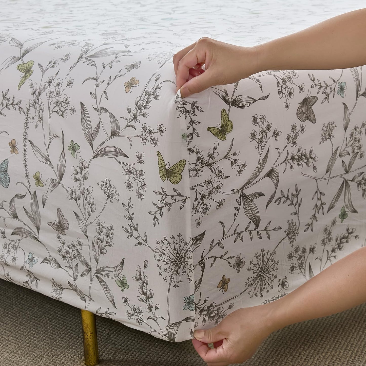 Cozaline 100% Cotton Sheet Set King Size – 4-Piece Chic White Floral Bedding Set, Soft Breathable Percale Weave, Deep Pocket Fitted Sheet 17.5", Crisp Cool Feel, Refined Botanical Elegance