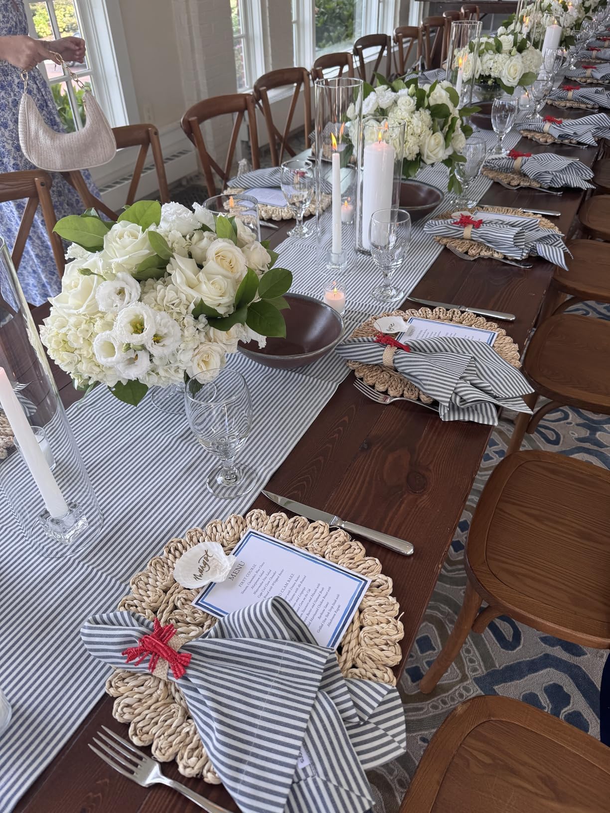 Laquedecraft 11.8" Set of 4 Round Corn Husk Placemats | Boho Woven Rattan Table Mats | Farmhouse Wicker Spring Plate Chargers Like Water Hyacinth, Seagrass for Wedding, Party, Christmas, Events