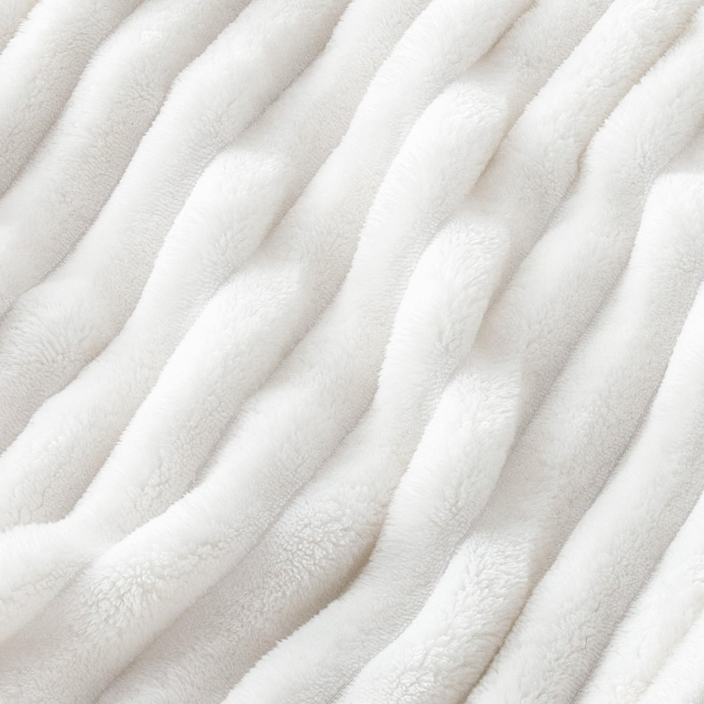 Bedsure Fleece Twin Blanket(White & Beige)