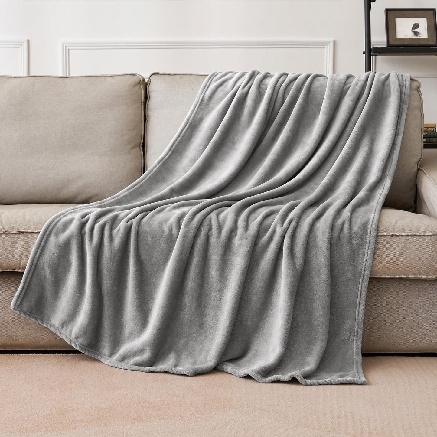 MIULEE Flannel Fleece Throw Blanket Soft Fluffy Solid Color Comfortable Plush Warm and Cozy for Bed Sofa Bedroom Travel/Single Silver Grey 51x60 Inch 130x150cm