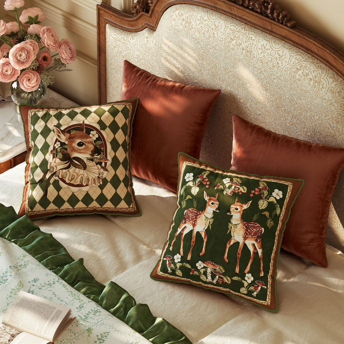 Livebee Deer Checkered Pillow Cover Decorations, Velvet Euro Sham Covers Decorative Throw Pillow Covers 18x18 for Couch Sofa Bed Living Room, Deer Green