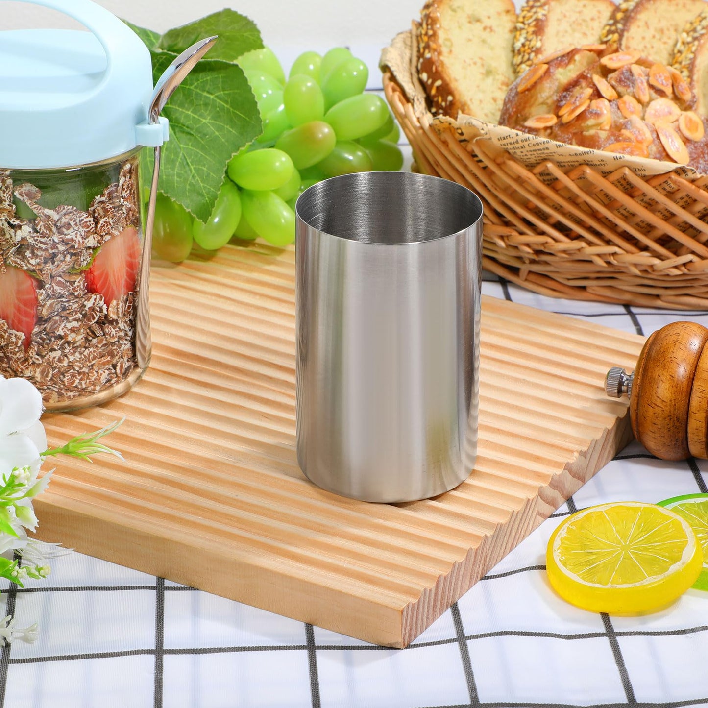 Veemoon Stainless Steel Bathroom Cup, Silver Metal Toothbrush Cup Unbreakable Water Drinking Mug Toothbrush Holder Jar Reusable Beverage Mug Brushed Nickel Tumbler Rustic Beer Container for Men Women