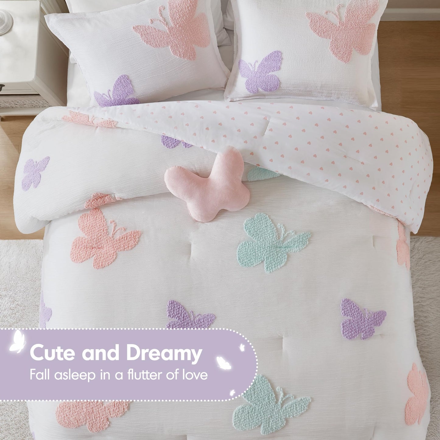 Intelligent Design Kids Rio Full/Queen Comforter Set – Girls’ Reversible Tufted Chenille Bedding with Pastel Purple Butterflies and Pink Dot, 4pcs