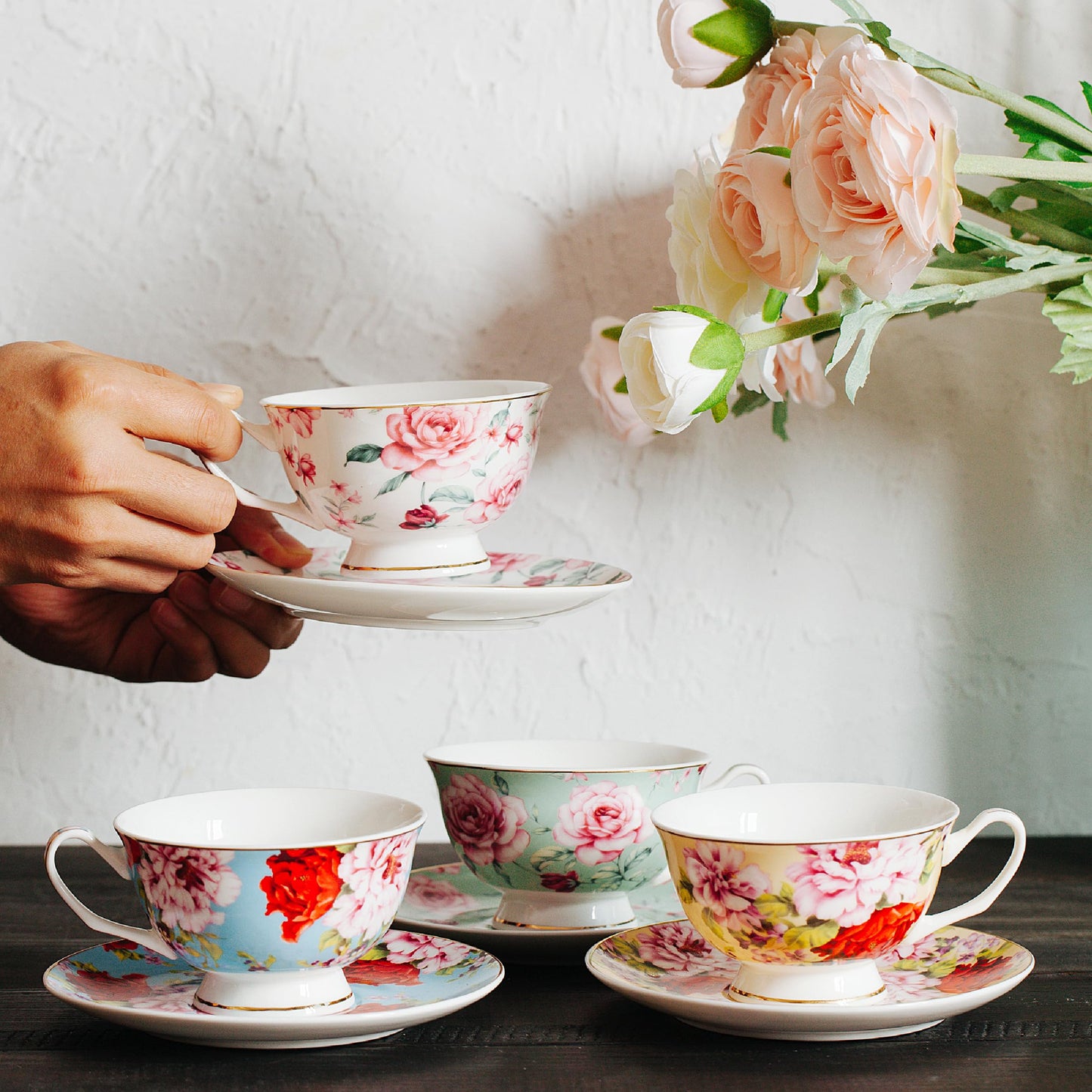 BTaT- Floral Tea Cups and Saucers Set of 4 (8 oz), Porcelain Tea Cup Sets with Gold Trim & Gift Box, Dishwasher & Freezer Safe, Mothers Day Gift