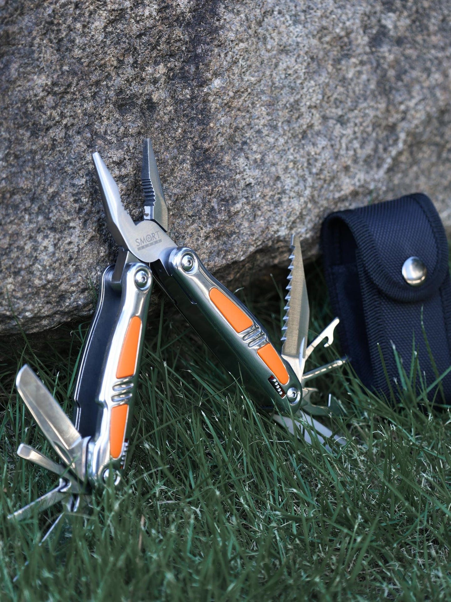 SMART JERRY 14-in-1 Multitool Pliers with Sheath | Self-Locking Foldable Multi Tool for DIY, Home, Garden, Camping | Stainless Steel EDC Pocket Knife | Gifts for Men, Dad, Husband