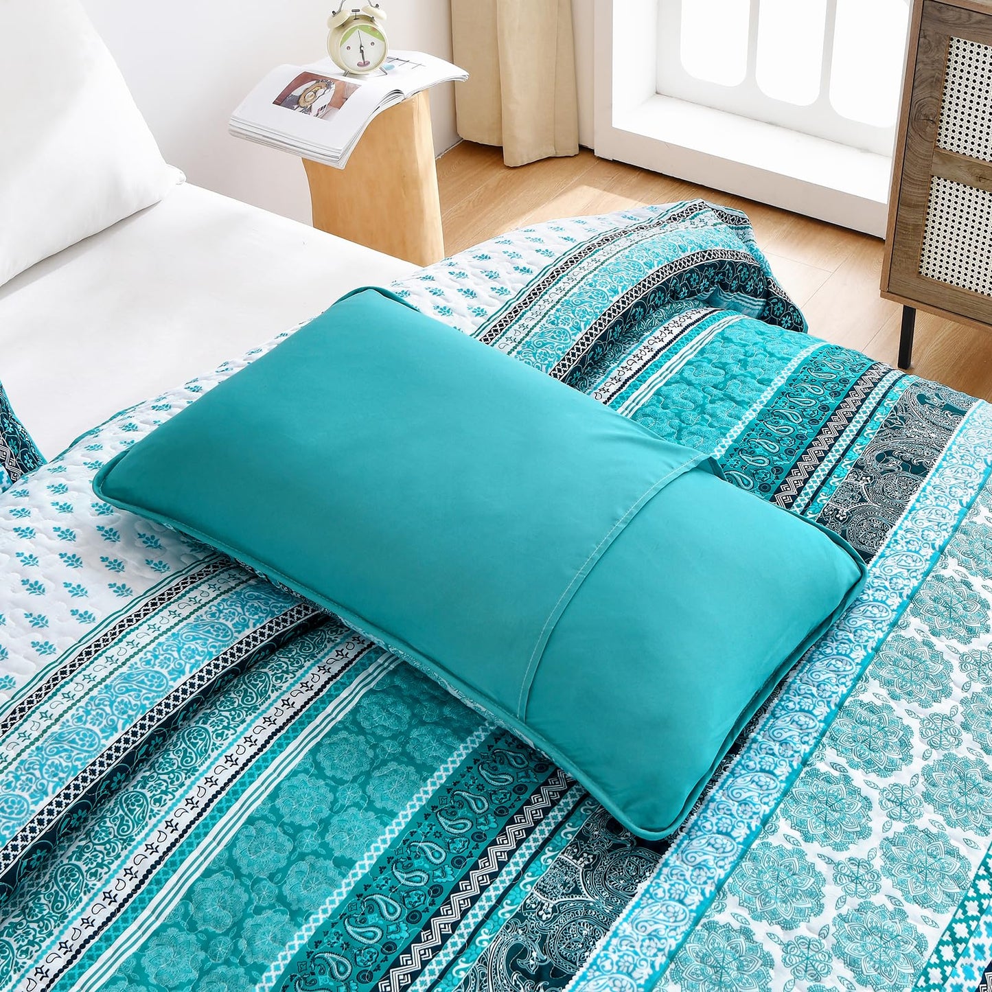 WONGS BEDDING Boho Quilt Set King Size, Teal 3 Pieces Bohemian Striped Patchwork Bedspread Coverlet, Lightweight Soft Microfiber Bedding Set for All Season (104"x90")