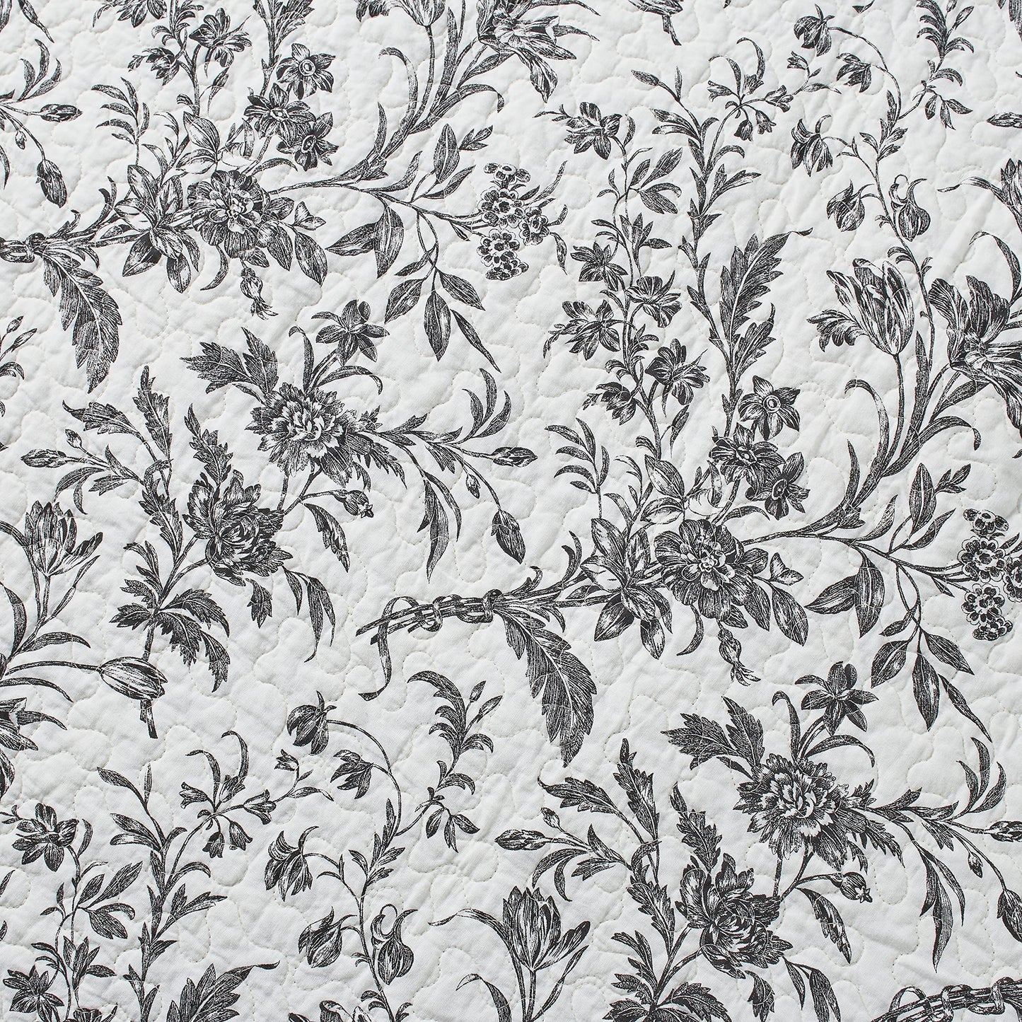 Laura Ashley - Twin Quilt Set, Soft Cotton Bedding with Reversible Design, Medium Weight for Year Round Use, 2 Piece Bed Set with Matching Pillowcase (Amberley Black/White)