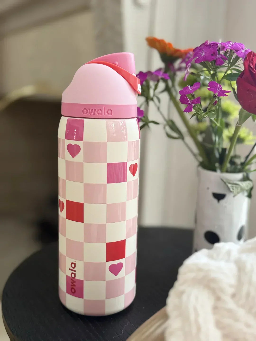 Owala Freesip Sports Water Bottle 24Oz/32Oz