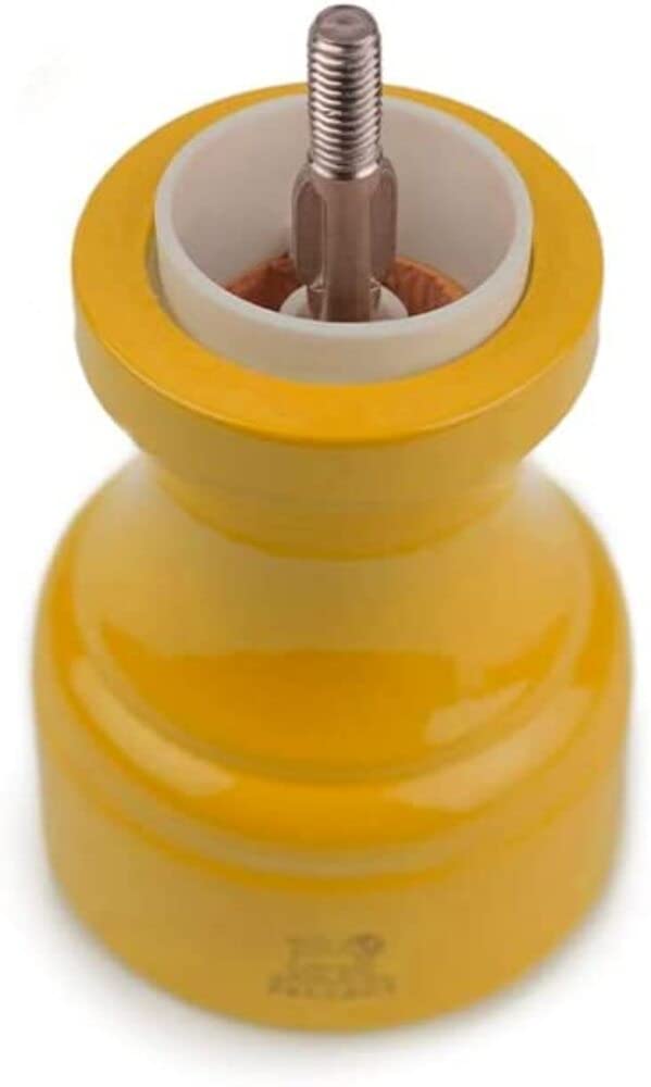 PEUGEOT- Bistro Salt Mill - Classic Salt Grinder - Made with PEFC Certified Wood - Made in France, 10 cm -4 in. Saffron Yellow