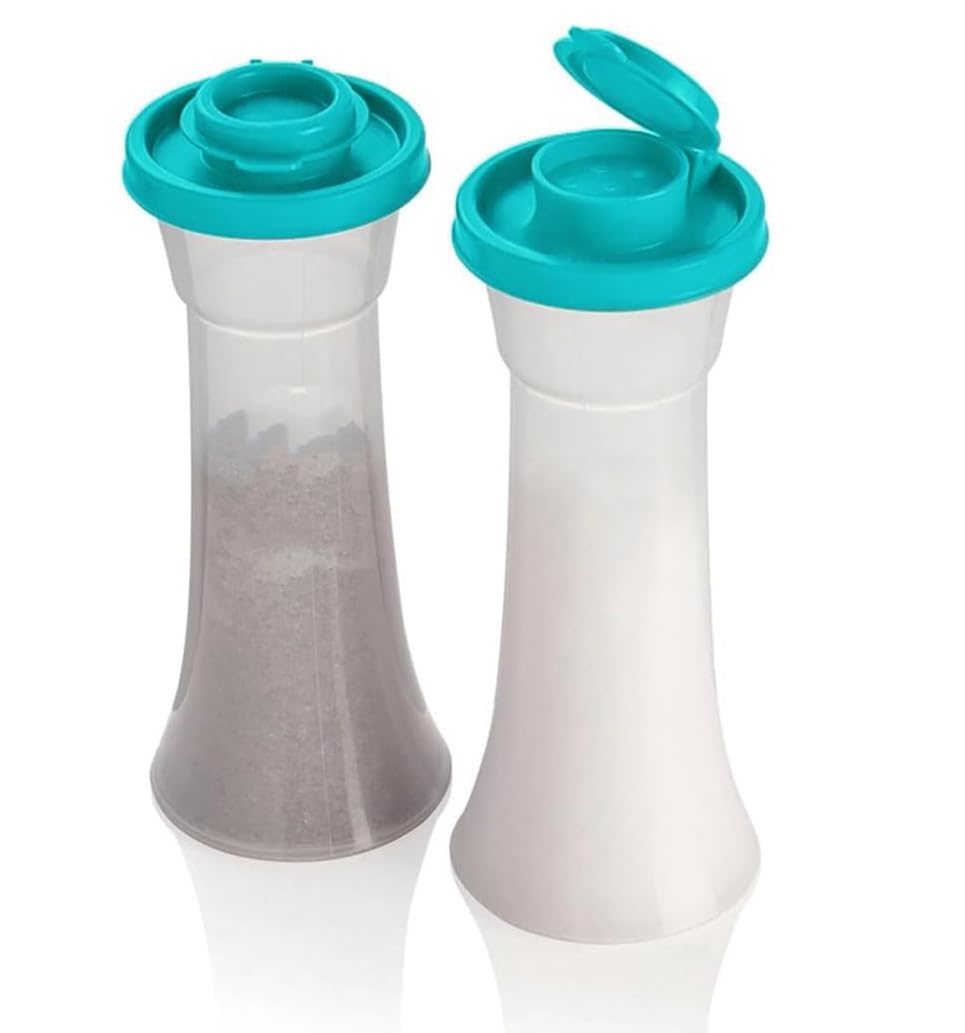 2 plastic salt and pepper bottles with lids, moisture-proof salt and pepper containers,salt shaker， camping, family dining, Christmas kitchen gifts(Light Green)