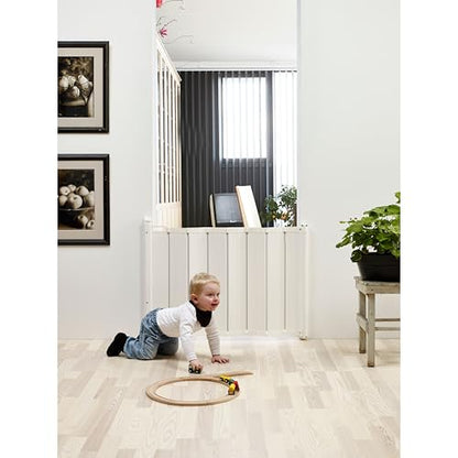 BabyDan - Guard Me Auto Retractable Stair Gate, 55-89 cm width, One-Hand Operation Safety Gate, Child and Pet Gate, White, Made in Denmark
