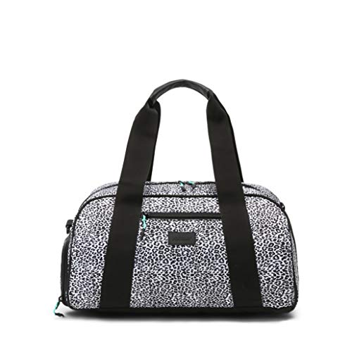Vooray 23L Burner Gym Duffel Bag – Travel Bag for Women and Men, Sports Gym Bag with Shoe Compartment, Weekender Bag, Overnight Bag, Travel Tote Bags for Sports and Workout