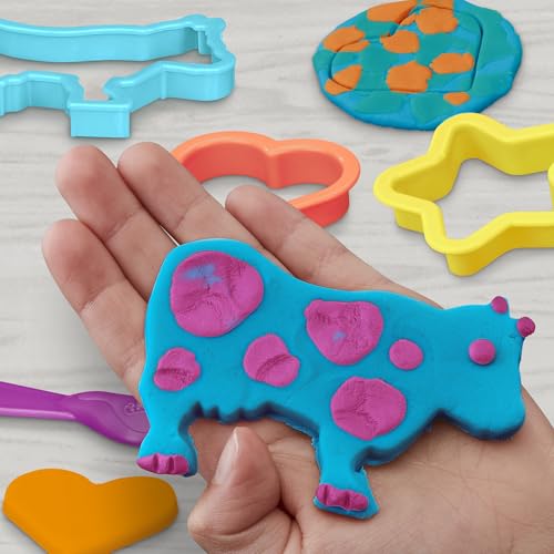 Play-Doh Fun Tub Set, 19 Accessories & Reusable Storage Container, Preschool Toys, Kids Arts & Crafts, Christmas Stocking Stuffer Gifts, Ages 3+ (Amazon Exclusive)
