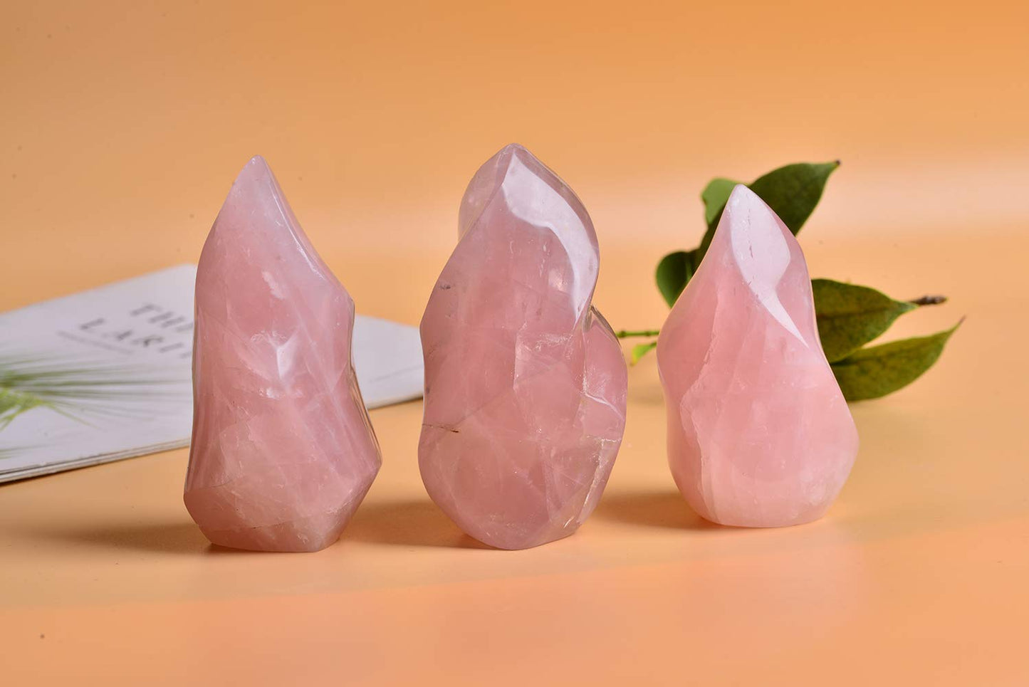 AMOYSTONE Big Rose Quartz Flame Standing Healing Crystal Tower Energy Meditation Crystal Decoration for Home Witchcraft 0.6-1.0LB