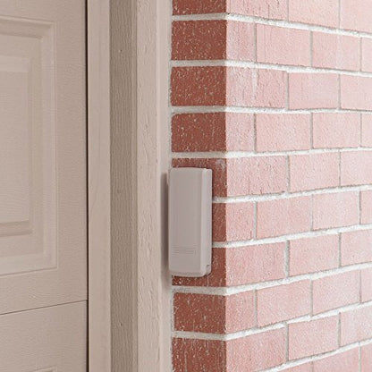myQ Smart Garage Door Video Keypad with Wide-Angle Camera,Customizable PIN Codes,and Smartphone Control–Take Charge of Your Garage Access Works with Chamberlain, LiftMaster and Craftsman openers,White