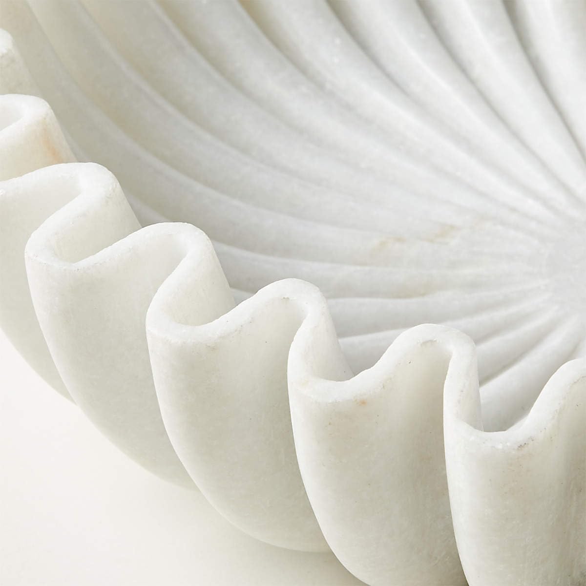 LE HOME DECOR Ruffle Marble Scalloped Bowl 6 inches, White Wavy Bowl, Handmade Fluted Dish, Marble Ruffle Centerpiece, Stone Jewellery Display