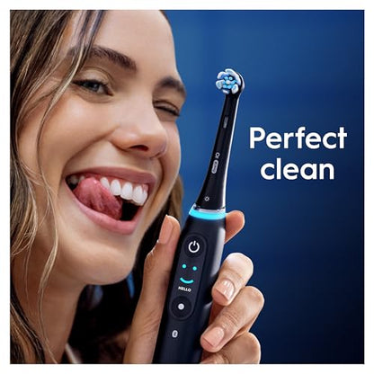 Oral-B iO Ultimate Clean Electric Toothbrush Head, Oral B Electric Toothbrush Heads, Twisted & Angled Bristles for Deeper Plaque Removal, Pack of 4 Toothbrush Heads, Oral B Io Brush Heads, White