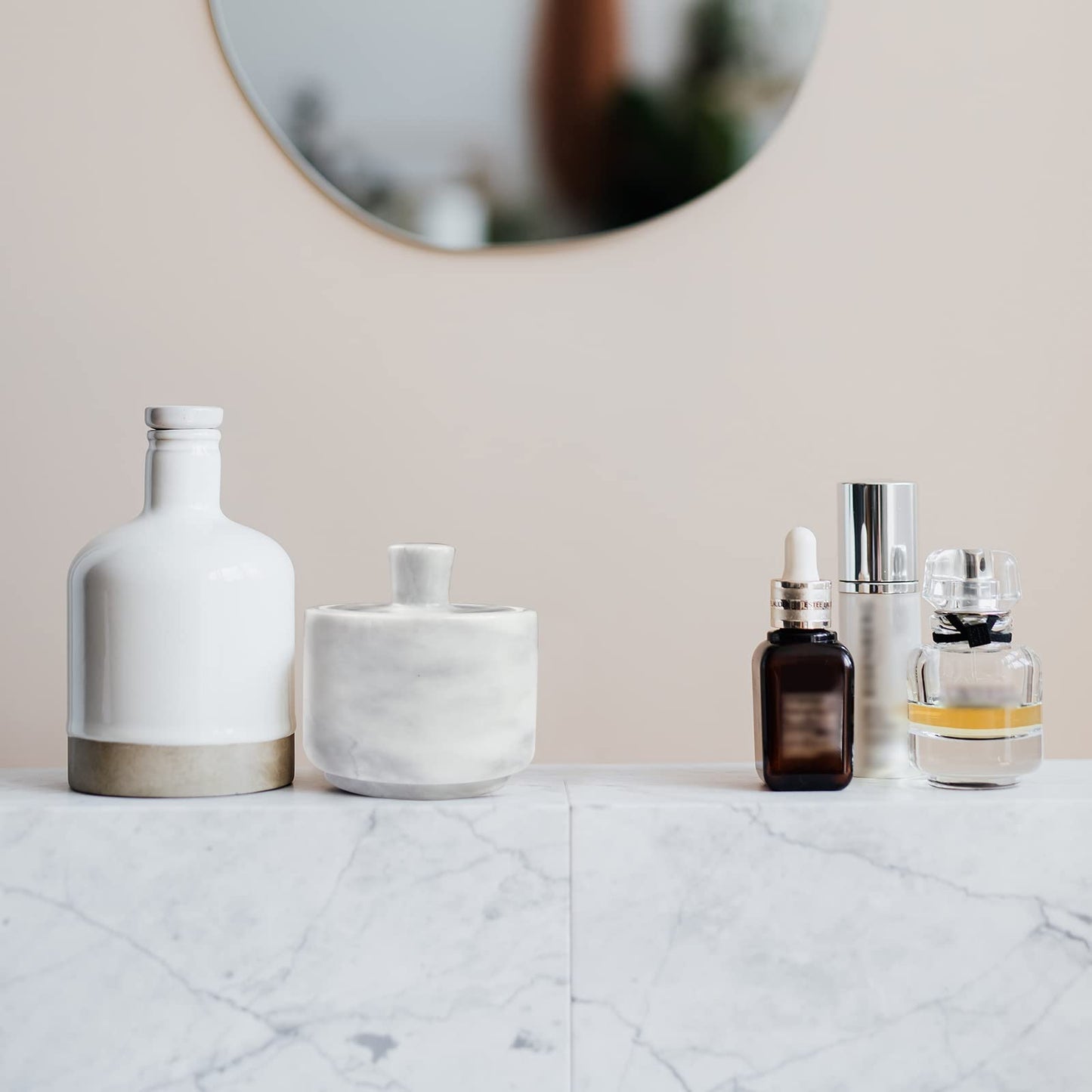 HESHIBI Marble Salt Cellar with Lid, White Stone Salt or Pepper Bowl Box Container Jar Holder Well Keeper Dish Pig Crock